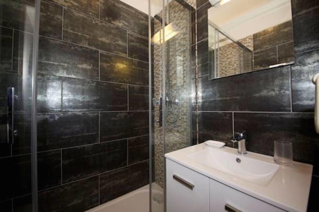 Appartement Private Studio - Avenue des Champs-Elysées à Paris Extérieur photo